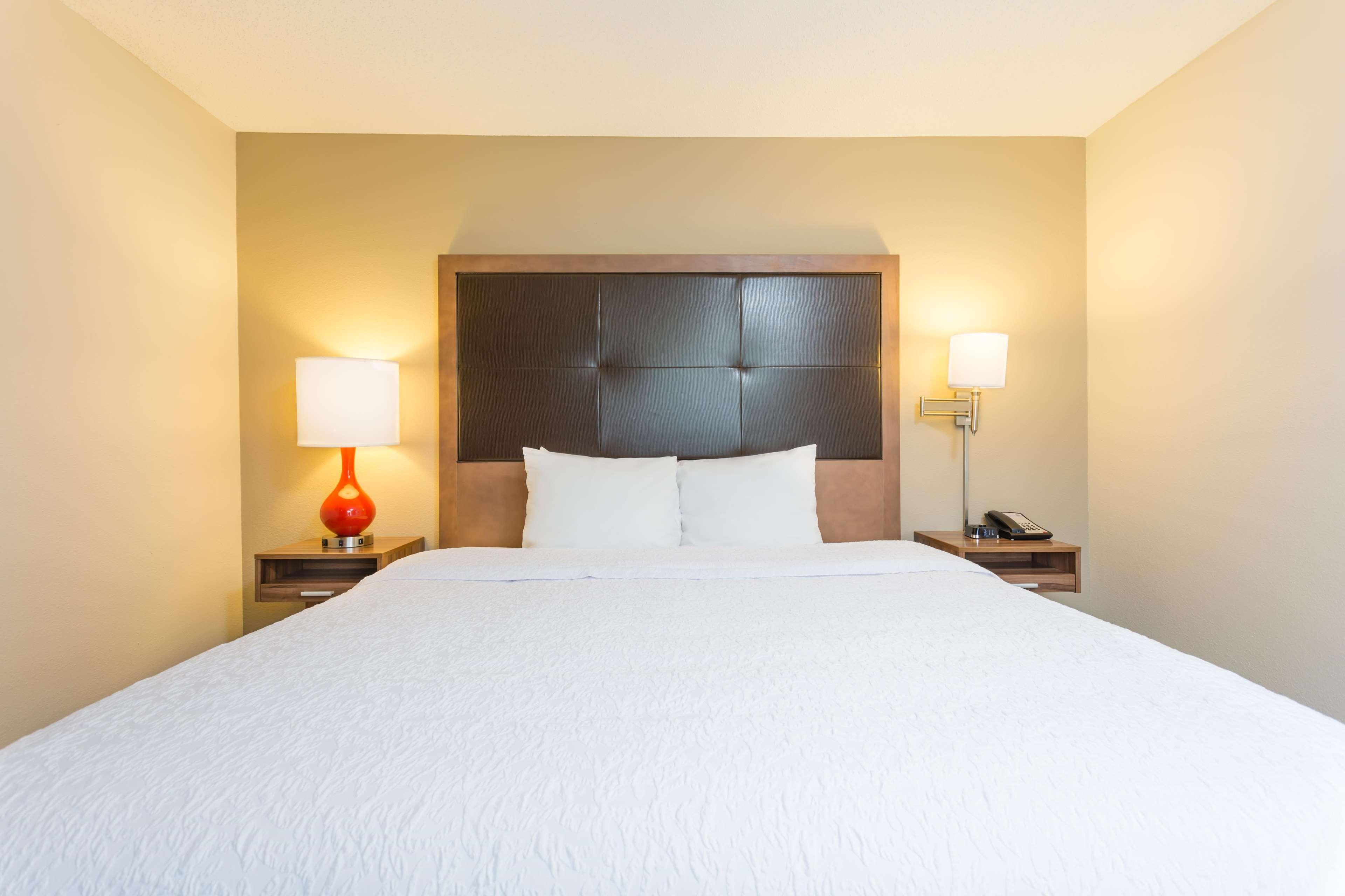 Hampton Inn Хавелок Екстериор снимка