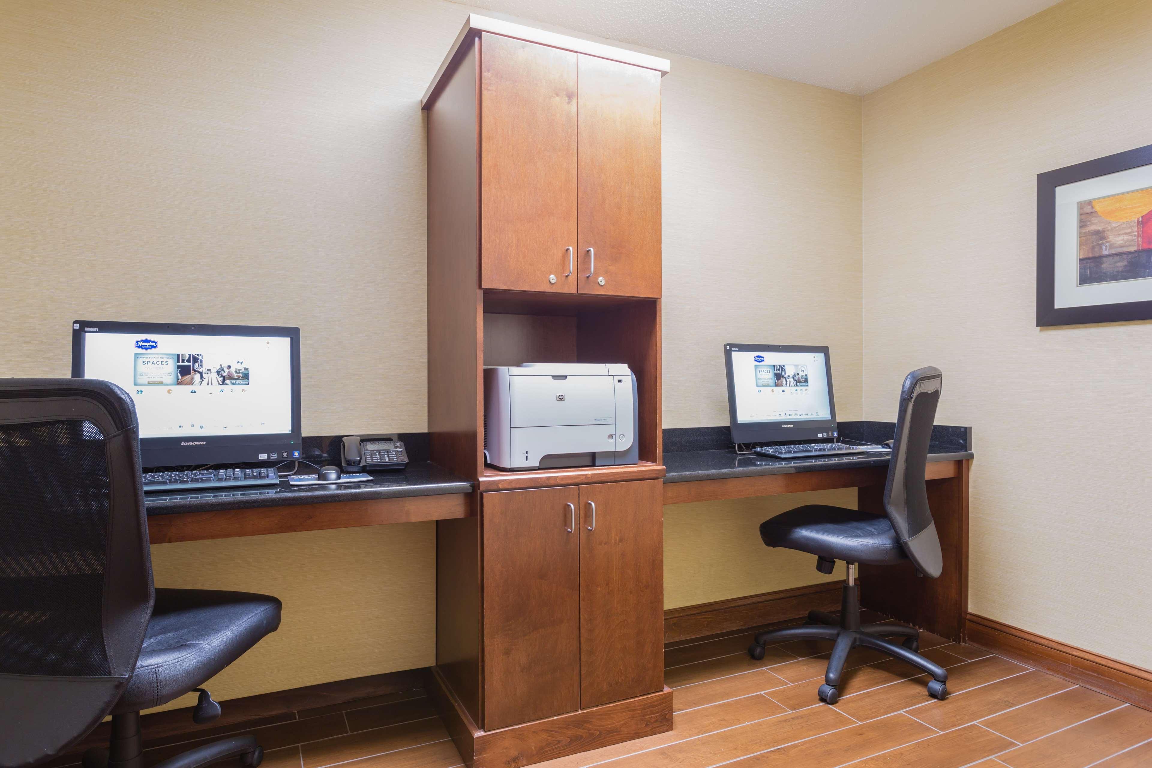 Hampton Inn Хавелок Екстериор снимка