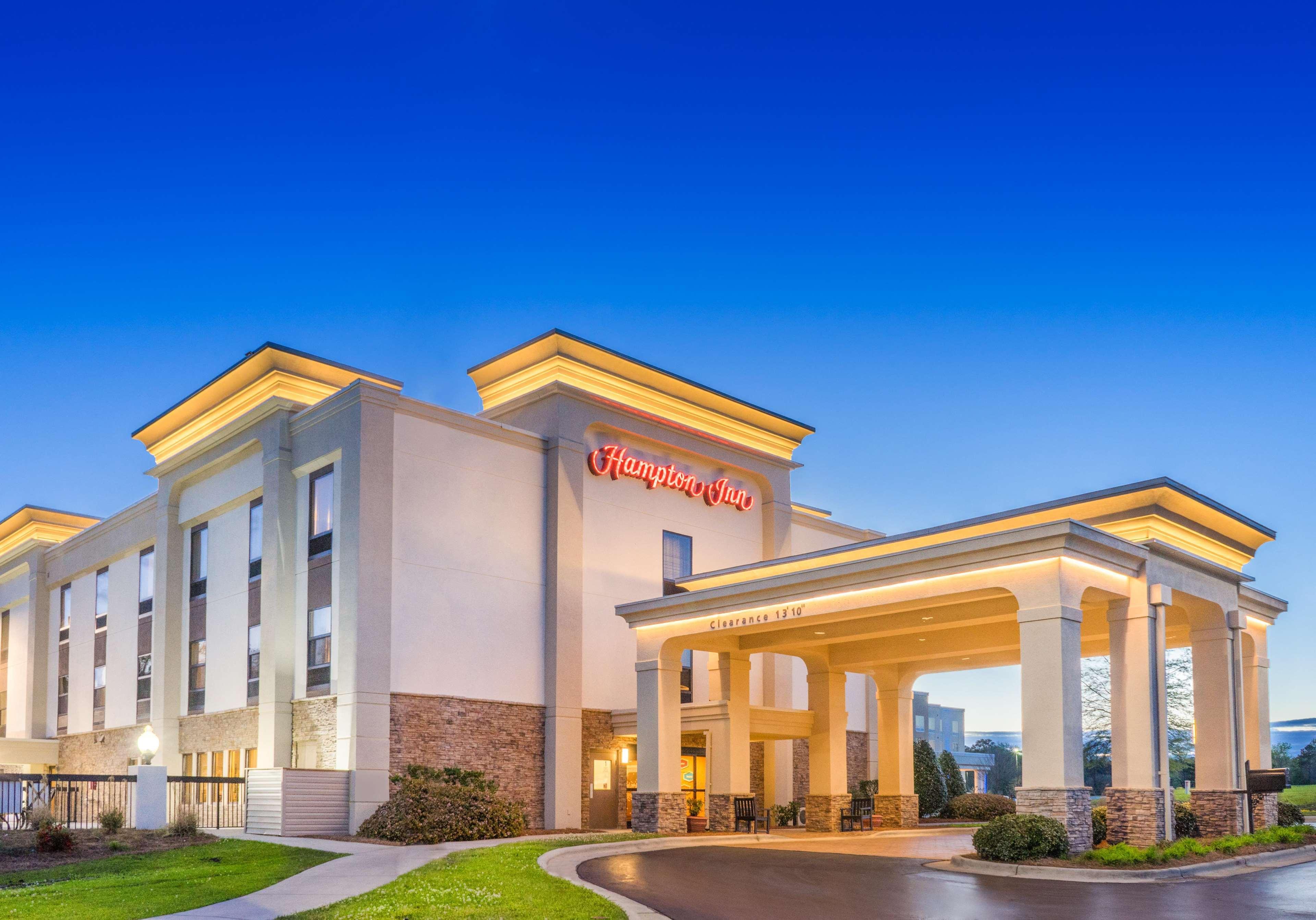 Hampton Inn Хавелок Екстериор снимка